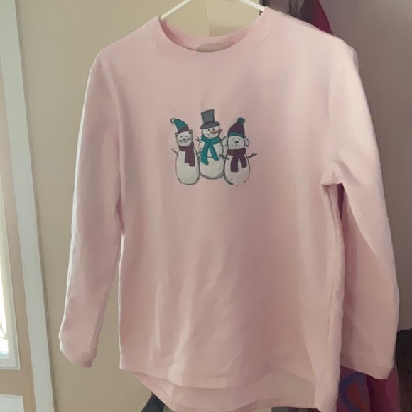 Cute Winter Sweatshirt - Picture 1 of 3